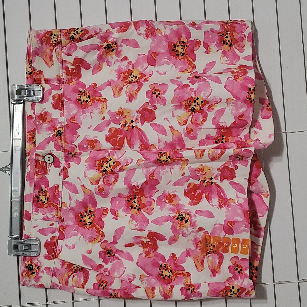 Pant 12 pink new Isaac Mizrahi flowers